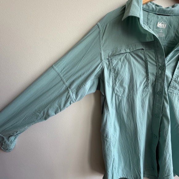 REI Co-op Women’s Lightweight Button Up Hiking Shirt Blue Size L - Picture 6 of 6